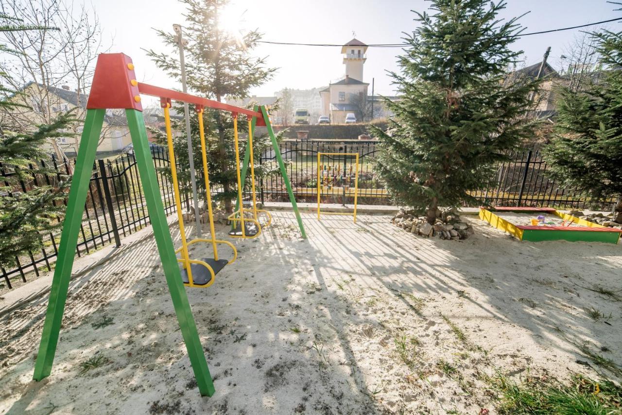 Hotel Solomiya Truszkavec Kültér fotó