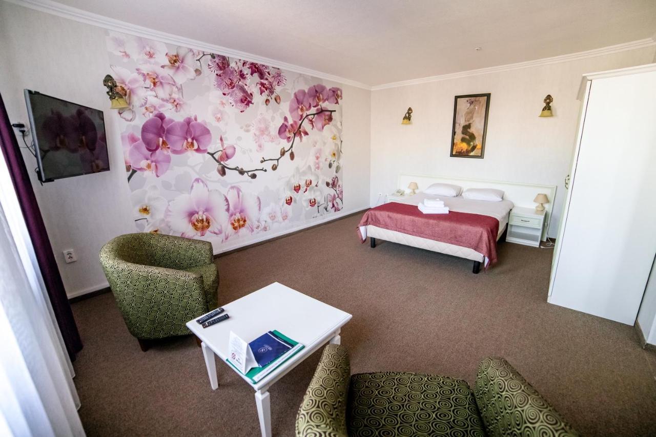 Hotel Solomiya Truszkavec Kültér fotó